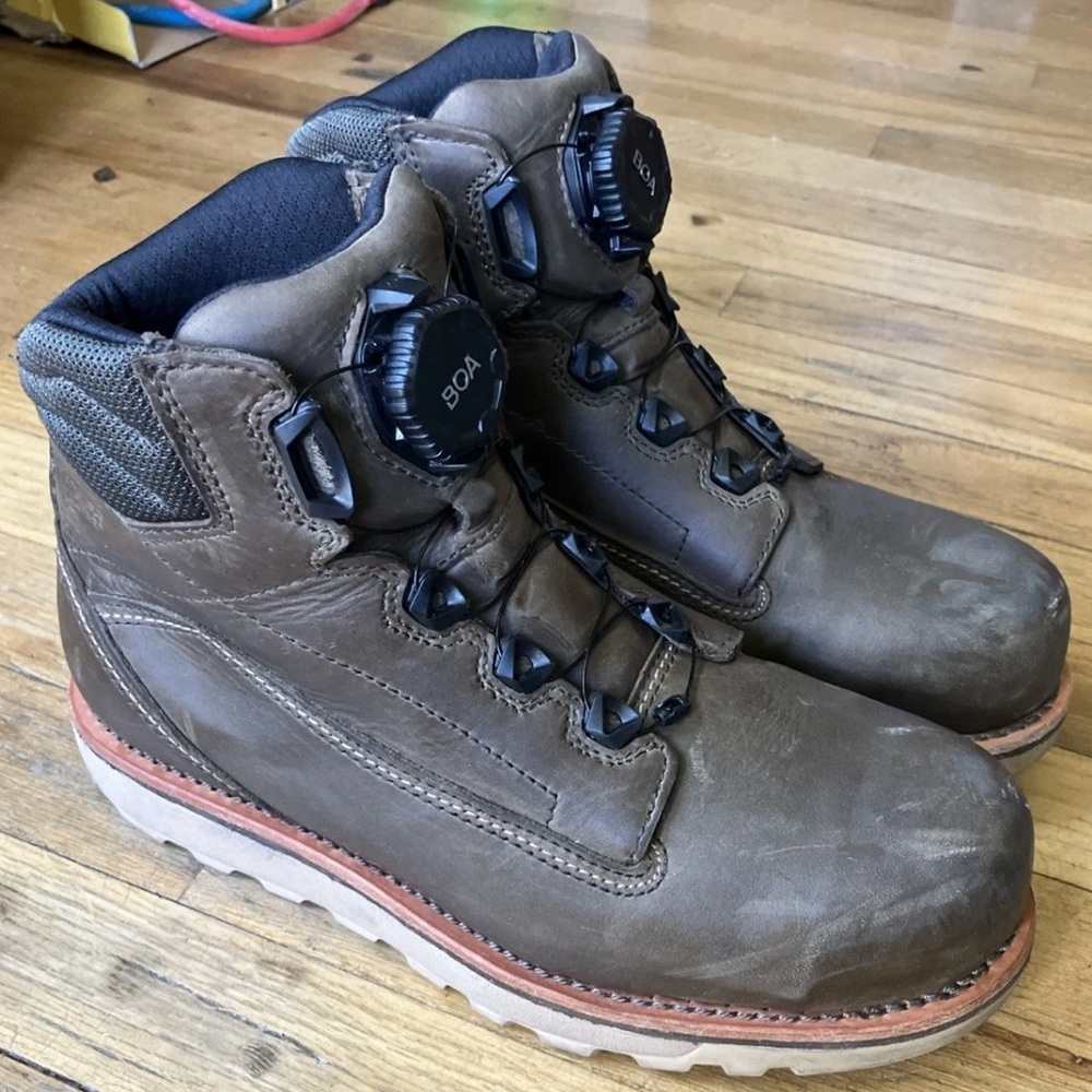 Red Wing Traction Tred
